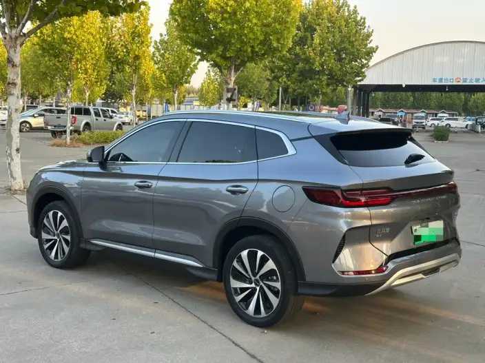 BYD Song PLUS EV 2023 Model Champion Edition 520KM Luxury Model – фото 4