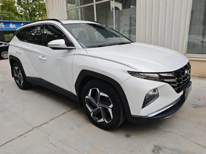 Hyundai Tucson 2023 Model Hyundai Tucson L 1.5T DLX 2WD Deluxe Edition – фото 3