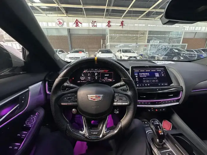 Cadillac CT5 2022 Model 28T Noble Model – фото 9