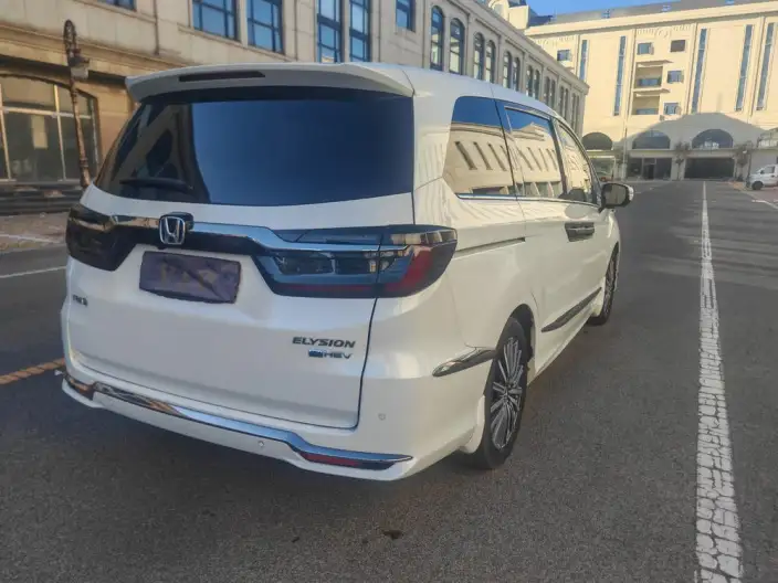 Honda Elysion 2022 Model 2.0L Hybrid Classic Edition – фото 7