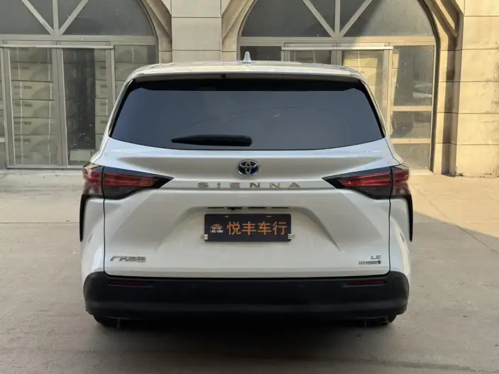 Toyota Sienna 2023 Model Hybrid 2.5L Comfort Edition – фото 5
