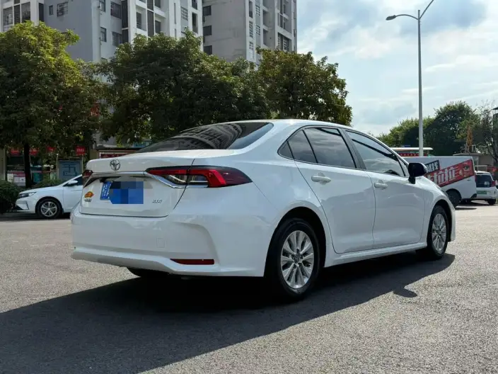 Toyota Corolla 2021 Model 1.5L CVT Elite Edition – фото 6