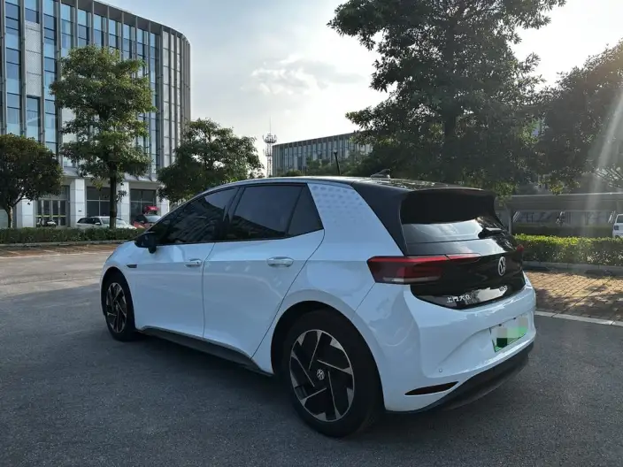 Volkswagen ID.3 2023 Model Pure Smart Edition – фото 4