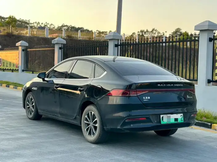 BYD Qin PLUS DM 2024 Model Honor Edition DM-i 55KM Leading Model – фото 4