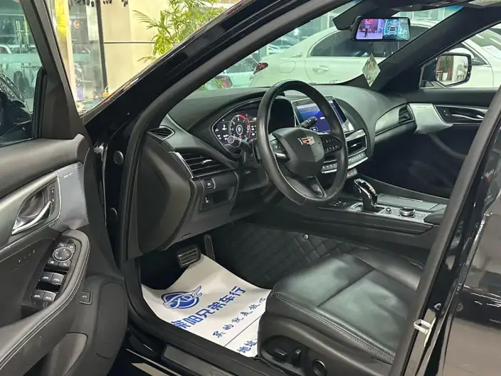 Cadillac CT5 2023 Model 28T Noble Model – фото 7