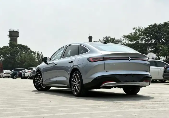 Baojun Enjoy Realm PHEV 2025 Model 140km Deluxe Edition