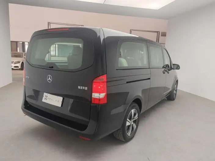 Viano 2024 Model 2.0T Business Edition 7 seat – фото 5