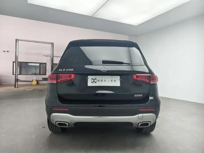 Mercedes-Benz GLB 2023 Model GLB 220 Fashion Model – фото 4