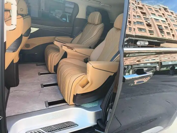 DENZA D9 DM 2024 Model 980 4WD Noble Model – фото 9