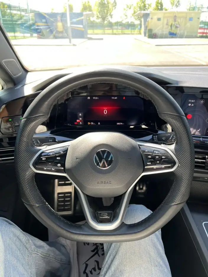 Volkswagen Golf 2023 Model Facelift 280TSI DSG R-Line Lite – фото 10