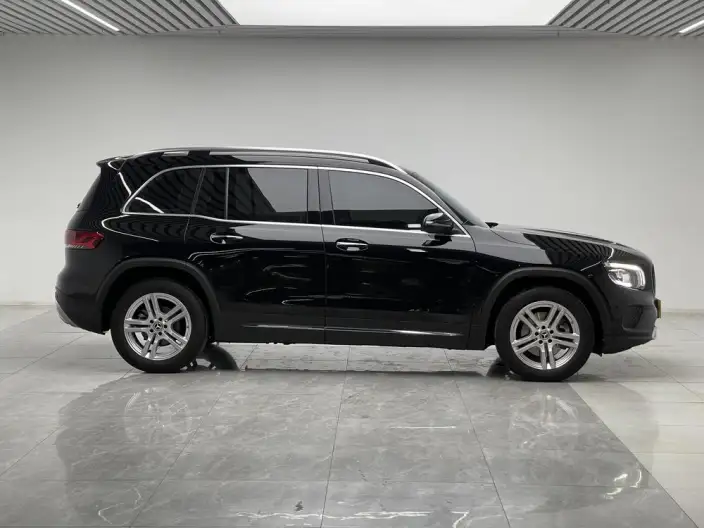 Mercedes-Benz GLB 2022 Model GLB 220 Dynamic Model – фото 8