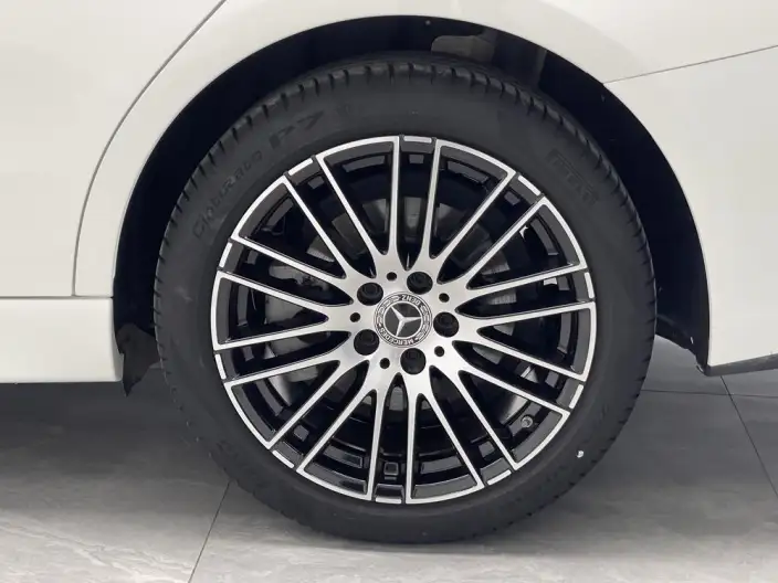 Mercedes-Benz C-Class 2023 Model Facelift C 260 L Sports Edition – фото 9