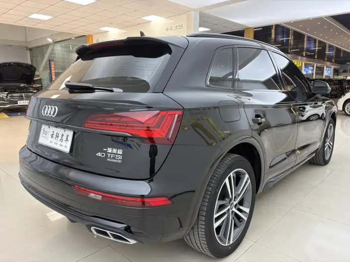 Audi Q5L 2023 Model 40T Luxury Dynamic Model – фото 7