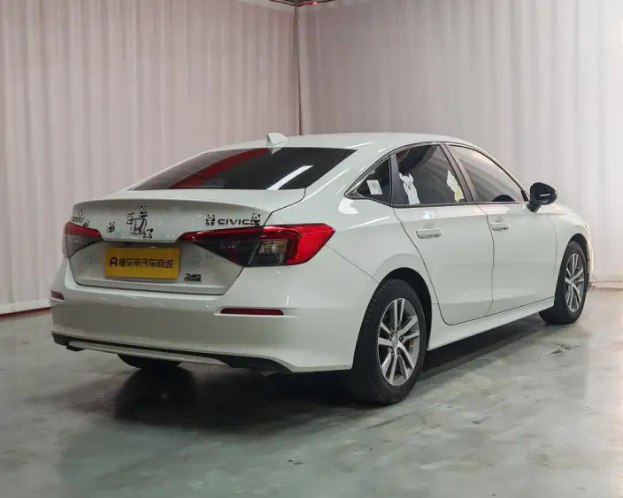 Honda Civic 2022 Model 240TURBO CVT Dynamic Edition – фото 7