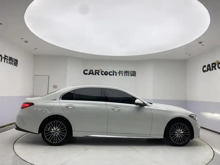 Mercedes-Benz C-Class 2025 Model Facelift C 260 L Sports Edition – фото 8