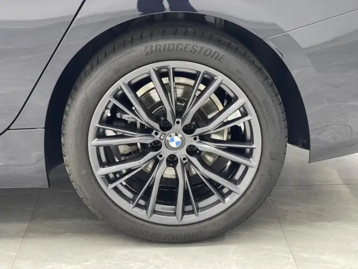 BMW 3 Series 2023 Model 325Li M Sports Night Set – фото 9