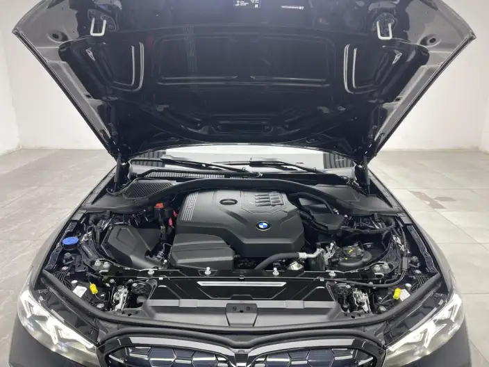 BMW 3 Series 2023 Model 325Li M Sports Night Set – фото 10
