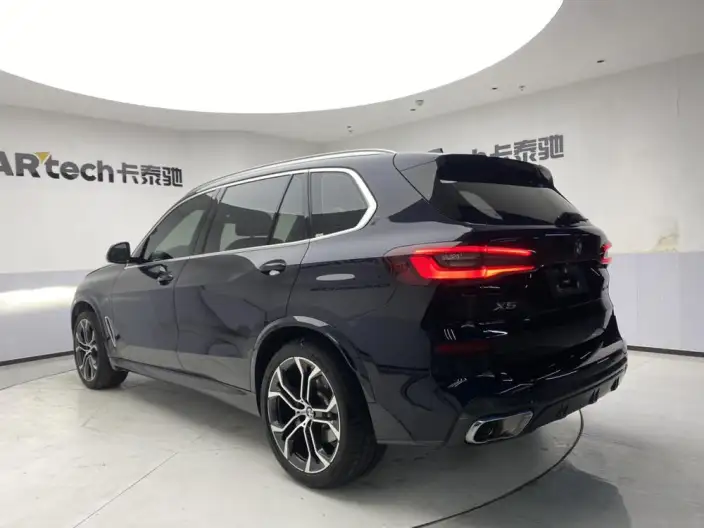 BMW X5 2022 Model Facelift xDrive 40Li Exclusive Model M Sports Set – фото 5