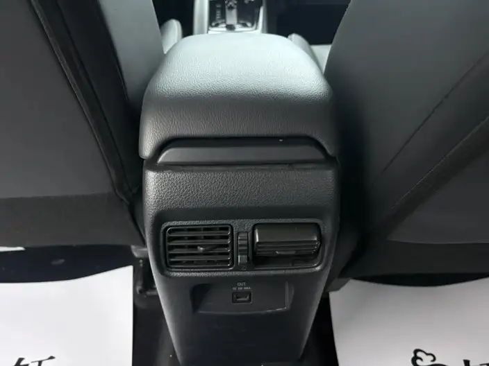 Nissan Tiida 2023 Model 1.6L CVT Zhixing Edition – фото 9