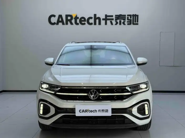 Volkswagen T-Roc 2023 Model 300TSI DSG Chenguang Edition – фото 2