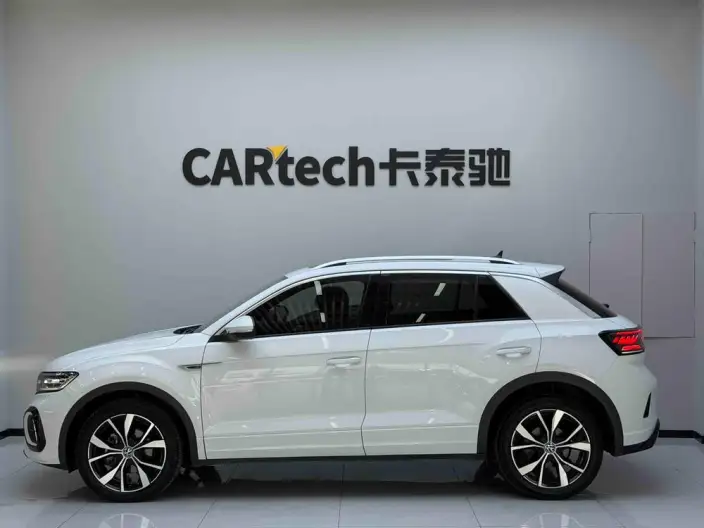 Volkswagen T-Roc 2023 Model 300TSI DSG Chenguang Edition – фото 4