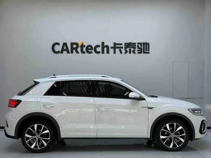 Volkswagen T-Roc 2023 Model 300TSI DSG Chenguang Edition – фото 8