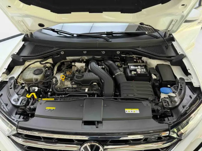 Volkswagen T-Roc 2023 Model 300TSI DSG Chenguang Edition – фото 10