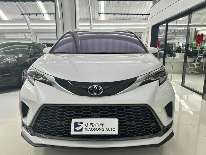 Granvia 2026 Model Intelligent Hybrid 2.5L 4WD Noble PLUS Edition – фото 2