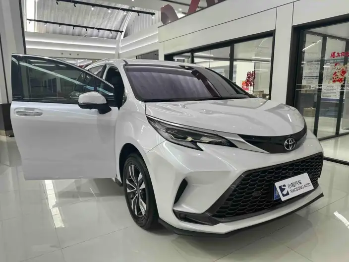 Granvia 2026 Model Intelligent Hybrid 2.5L 4WD Noble PLUS Edition – фото 3