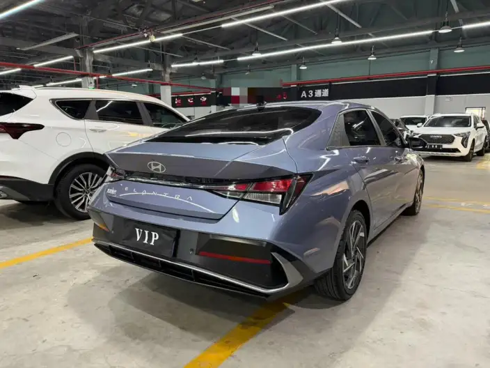 Hyundai Ioniq 2023 Model 1.5L CVT GLX Elite Edition – фото 6