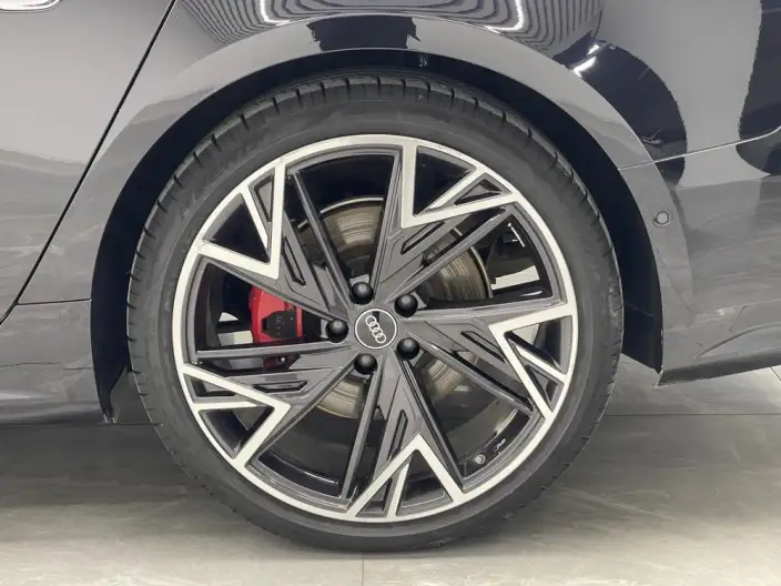 Audi A7 L 2024 Model 45 TFSI quattro Black Samurai Edition – фото 9