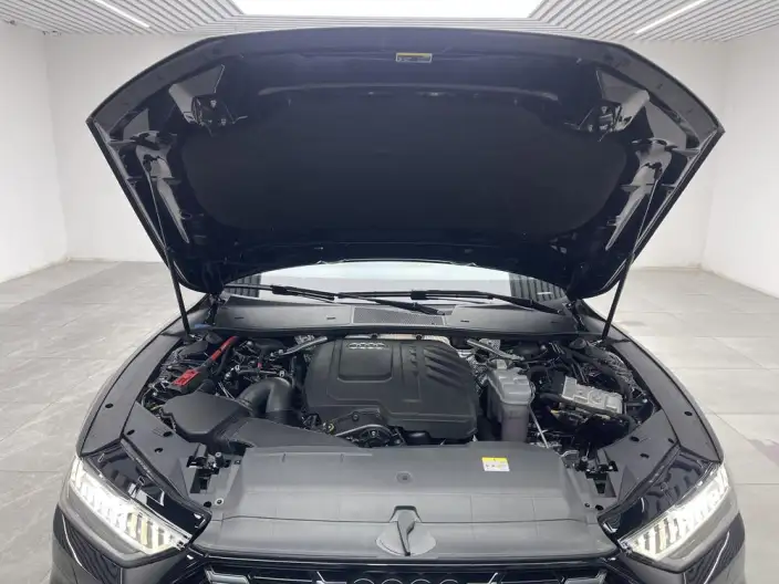 Audi A7 L 2024 Model 45 TFSI quattro Black Samurai Edition – фото 10