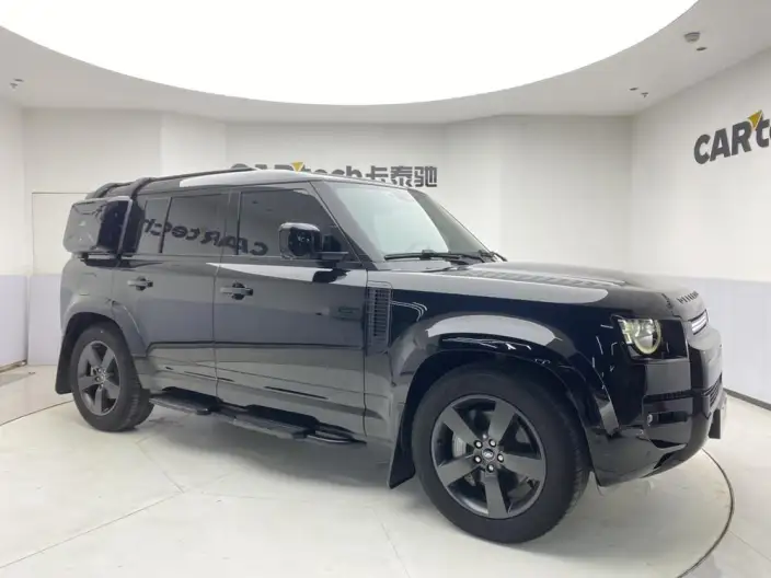 Land Rover Defender 2024 Model 110 3.0T P400 X-Dynamic HSE – фото 3