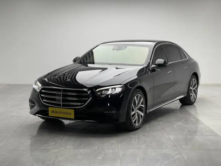 Mercedes-Benz E-Class 2025 Model E 300 L Fashion Model sedan – фото 1
