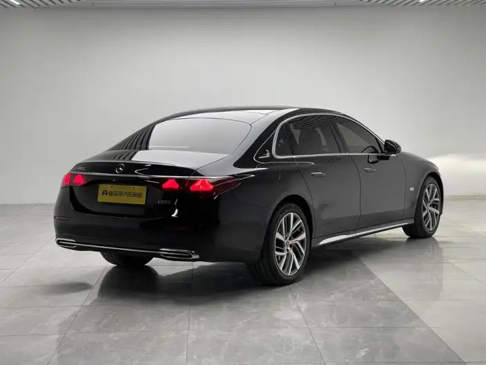 Mercedes-Benz E-Class 2025 Model E 300 L Fashion Model sedan – фото 7