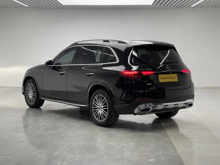 Mercedes-Benz GLC 2025 Model GLC 300 L 4MATIC Dynamic Model 5 seat – фото 5
