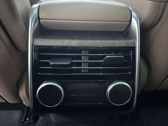 Range Rover 2023 Model 3.0 L6 400PS Shengshi VII seat Extended Edition – фото 10