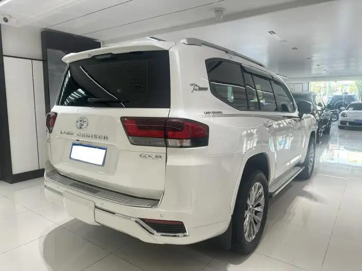 Land Cruiser (import 2024 Model 3.5T Automatic 4WD 7 seat Parallel Imported – фото 5