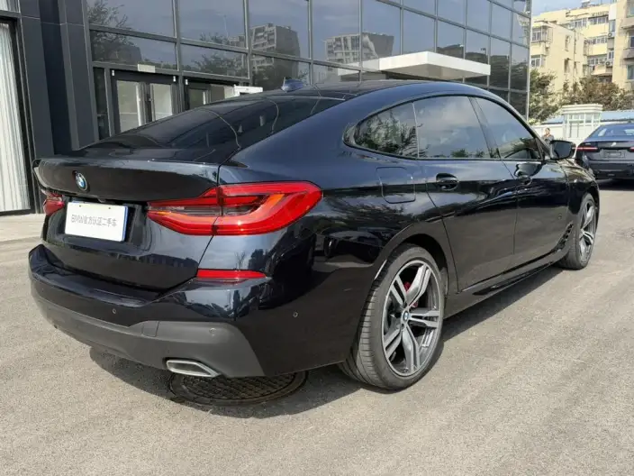 BMW 6 Series GT 2022 Model 630i M Sports Set – фото 5