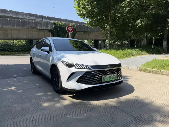 BYD Qin PLUS DM 2025 Model Smart Driving Edition DM-i 55KM Leading Model – фото 3