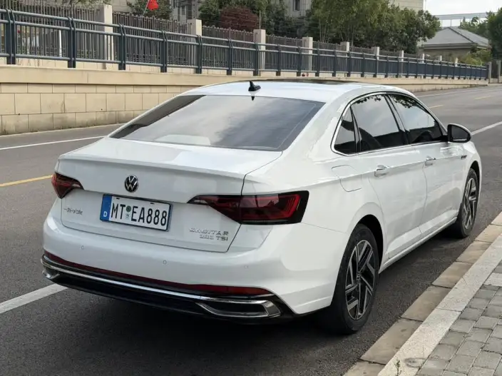 Volkswagen Sagitar 2023 Model 280TSI DSG Beyond Edition Lite – фото 7