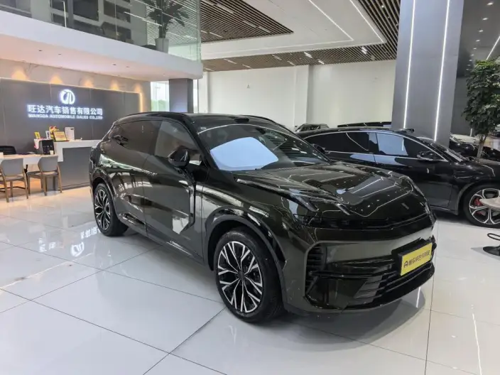 Lynk & Co 08 EM-P 2026 Model 210 4WD Performance Ultra H7 – фото 3