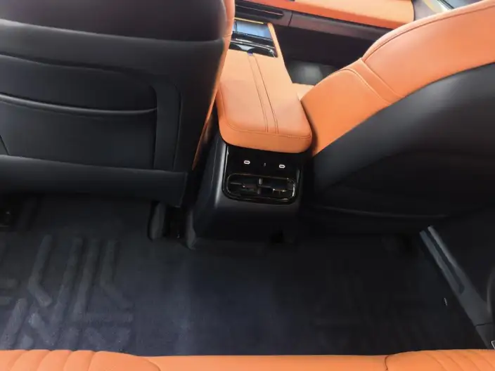 Lynk & Co 08 EM-P 2026 Model 210 4WD Performance Ultra H7 – фото 10