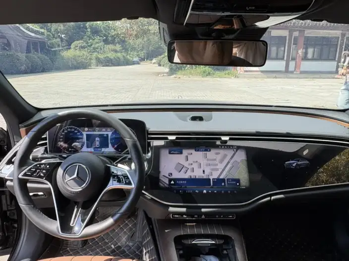 Mercedes-Benz E-Class 2025 Model E 300 L Luxury Model sedan – фото 7