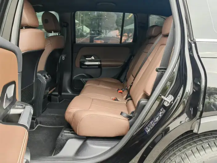 Mercedes-Benz GLB 2025 Model GLB 220 Fashion Model – фото 9