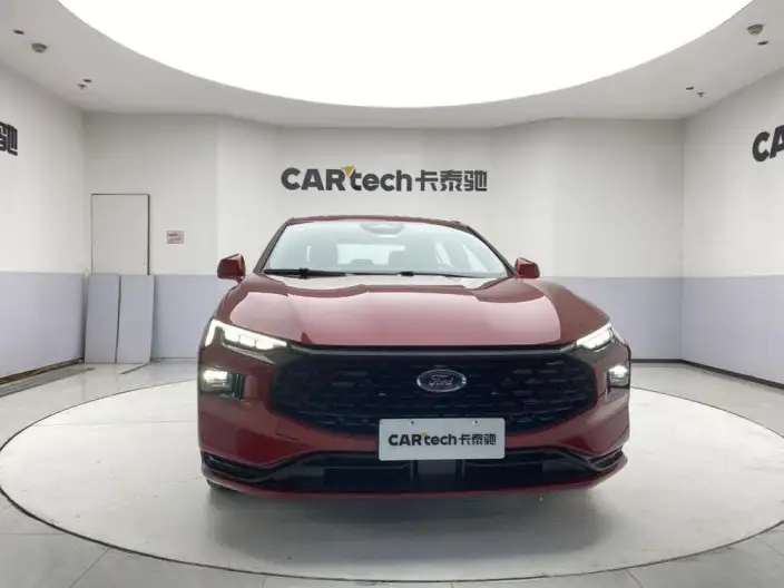 Ford Mondeo 2025 Model EcoBoost 245 Luxury Model – фото 2