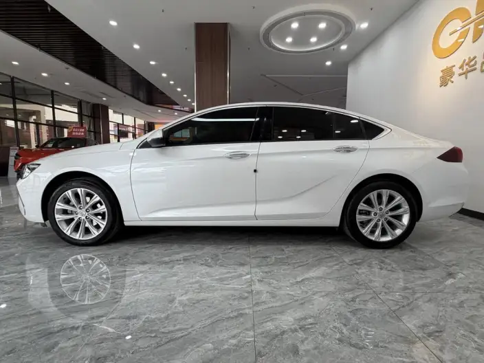 Buick Regal 2024 Model 28T Indulgent Edition – фото 4