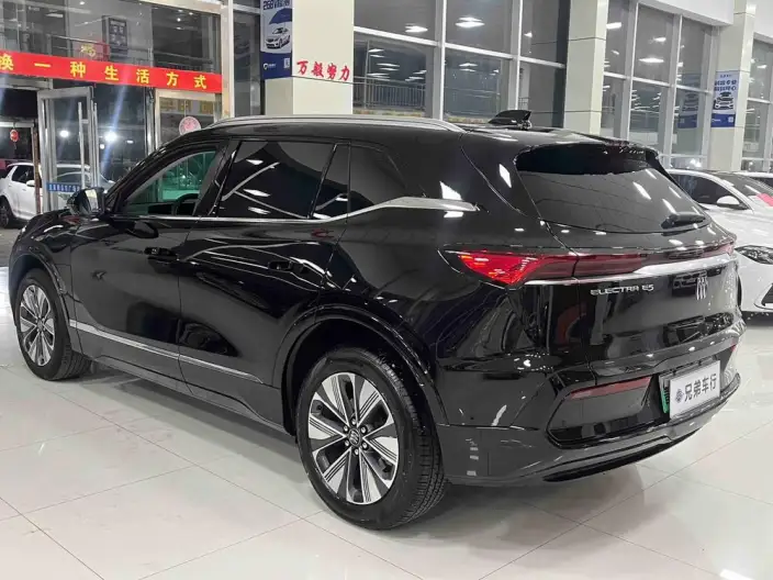 BUICK E5 2025 Model 545KM Smart Edition – фото 3