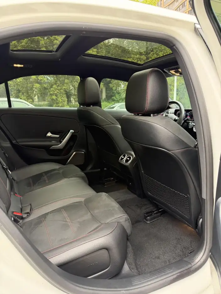 Mercedes-Benz A-class 2023 Model A 200 L Sports sedan Fashion Edition – фото 6