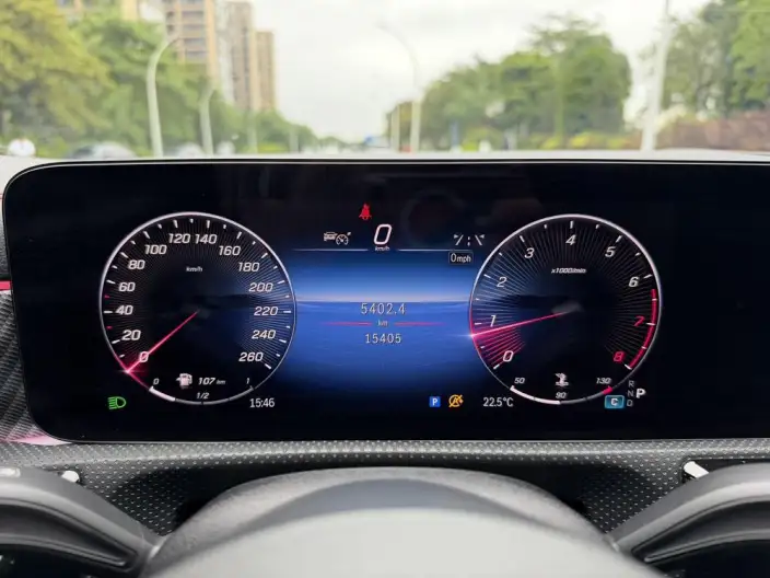 Mercedes-Benz A-class 2023 Model A 200 L Sports sedan Fashion Edition – фото 8